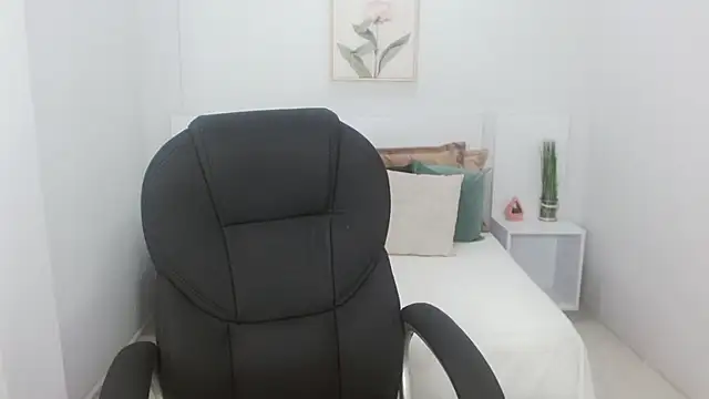 Snapshot of liseth_fox chatting on 31, 1, 2025 liseth fox online show from 31, 1, 2025