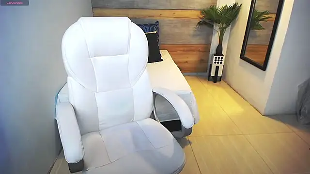 Snapshot of liseth_fox chatting on 5, 3, 2025 liseth fox online show from 5, 3, 2025