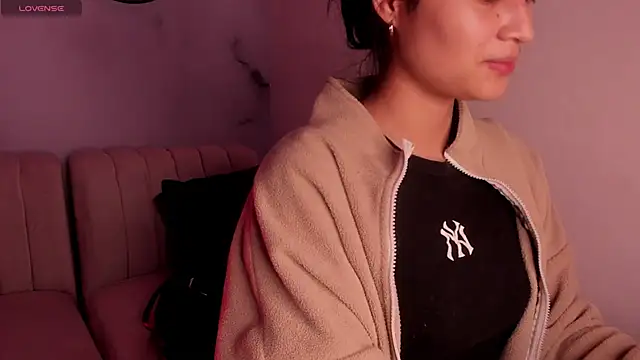 lara madisson online show from 16, 1, 2026