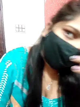 Snapshot of Hotty-simran chatting on 7, 3, 2025 Hotty-simran online show from 7, 3, 2025