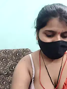 Snapshot of Hotty-simran chatting on 27, 9, 2025 Hotty-simran online show from 27, 9, 2025