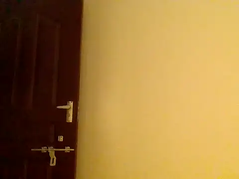 Apple bitch online show from 12, 4, 2026