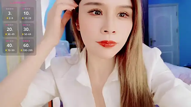 HU131452 online show from 25, 2, 2025