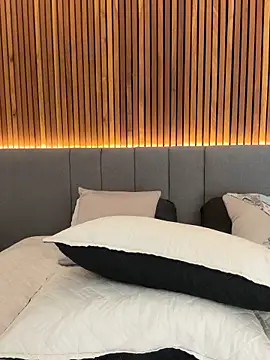 EmiilyAdams  online show from 25, 9, 2025