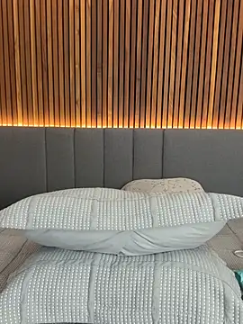 EmiilyAdams  online show from 16, 1, 2026