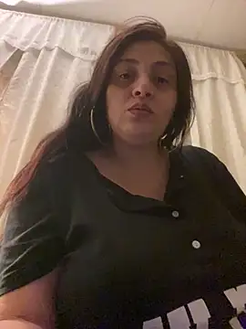 Snapshot of kriztal_pretty chatting on 29, 5, 2026 kriztal pretty online show from 29, 5, 2026