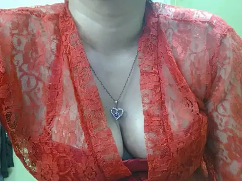 Snapshot of LOVERIAKOL chatting on 31, 5, 2026 LOVERIAKOL online show from 31, 5, 2026