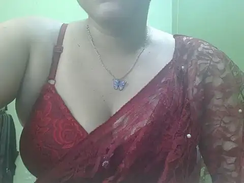 Snapshot of LOVERIAKOL chatting on 24, 6, 2026 LOVERIAKOL online show from 24, 6, 2026