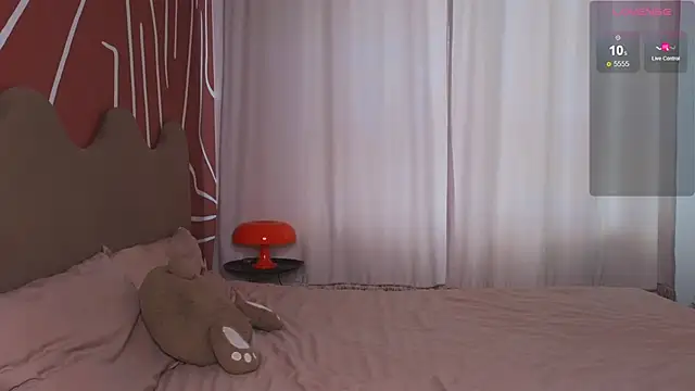 EvaCroan online show from 7, 11, 2025