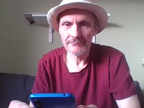 Snapshot of Zed0l1Mod chatting on 15, 12, 2024 Zed0l1Mod online show from 15, 12, 2024