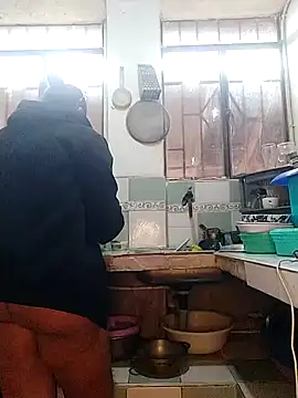 Snapshot of sorbetico_perverse chatting on 5, 2, 2025 sorbetico perverse online show from 5, 2, 2025