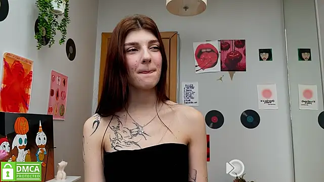 Snapshot of Bunny_ShyGirl chatting on 8, 3, 2025 Bunny ShyGirl online show from 8, 3, 2025