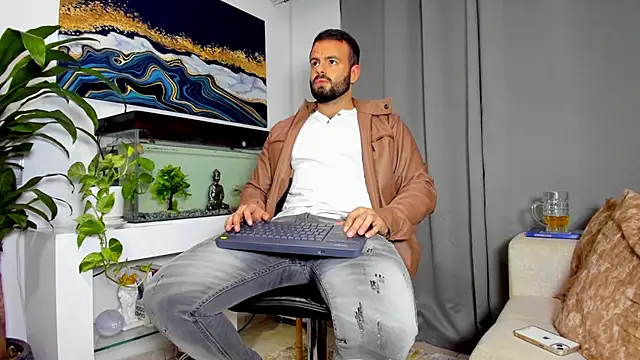 Johnnygrayson1 online show from 19, 2, 2025