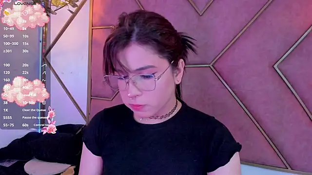 Yuri Stars online show from 3, 3, 2025