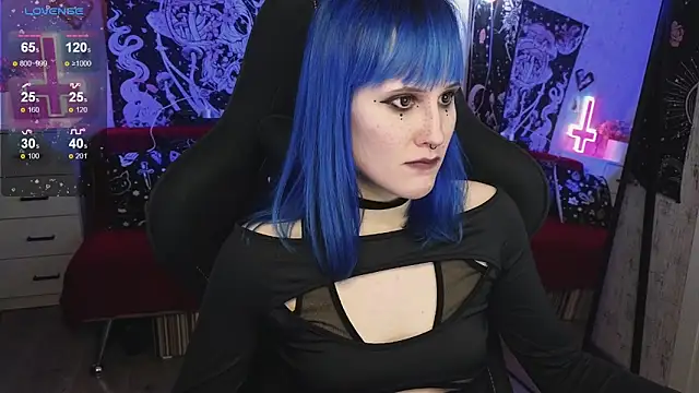 Snapshot of little_Elika chatting on 5, 2, 2025 little Elika online show from 5, 2, 2025