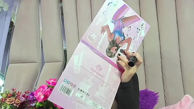 Sasha Petitte online show from 13, 11, 2025