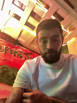 BROKEBOY707 online show from 4, 4, 2026