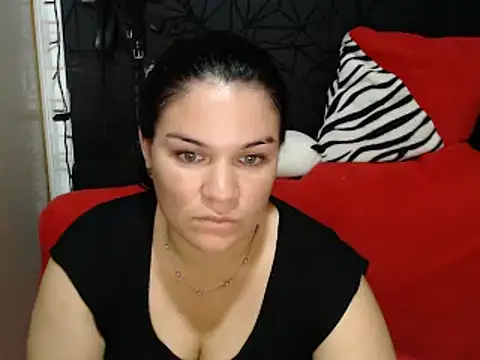 Snapshot of love_and_Lust chatting on 18, 12, 2024 love and Lust online show from 18, 12, 2024