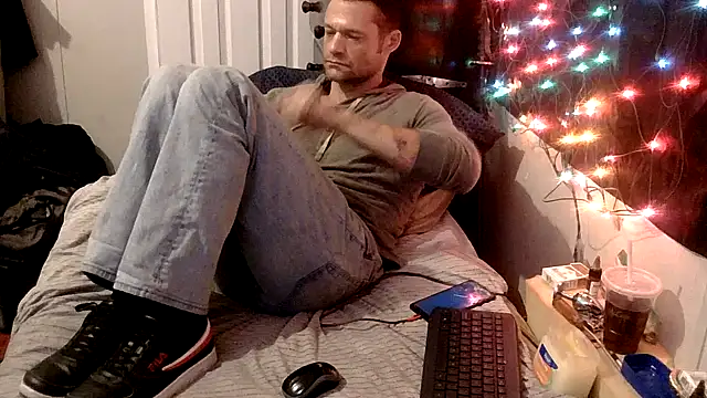 TheOneYouLove69 online show from 5, 1, 2026