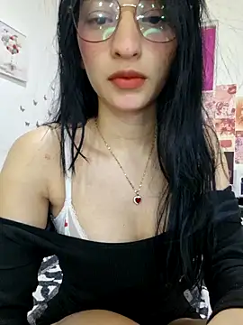 Snapshot of Calypso226 chatting on 3, 5, 2026 Calypso226 online show from 3, 5, 2026