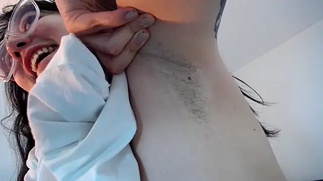 NewAgatha Bolton online show from 14, 10, 2025