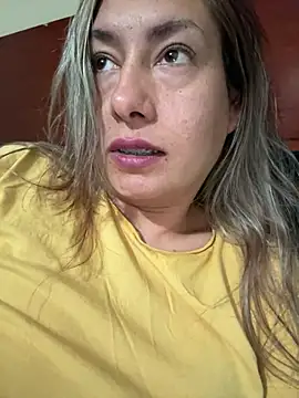 Snapshot of xLadyScarlettx chatting on 7, 2, 2025 xLadyScarlettx online show from 7, 2, 2025