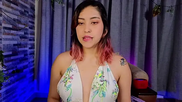 Snapshot of Hairyandsexysalma chatting on 30, 9, 2025 Hairyandsexysalma online show from 30, 9, 2025