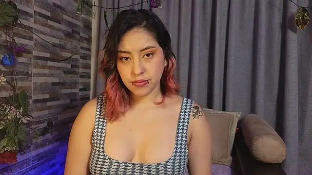 Snapshot of Hairyandsexysalma chatting on 6, 10, 2025 Hairyandsexysalma online show from 6, 10, 2025