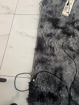 Snapshot of Lucom23 chatting on 4, 4, 2026 Lucom23 online show from 4, 4, 2026