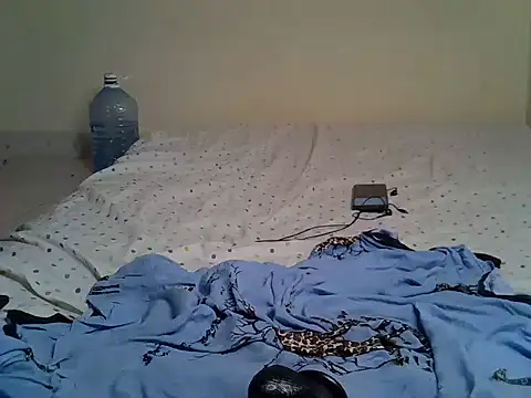 petite bambi online show from 12, 12, 2024