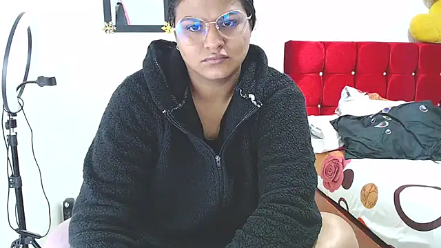 Snapshot of SweetAlmaa chatting on 14, 1, 2025 SweetAlmaa online show from 14, 1, 2025