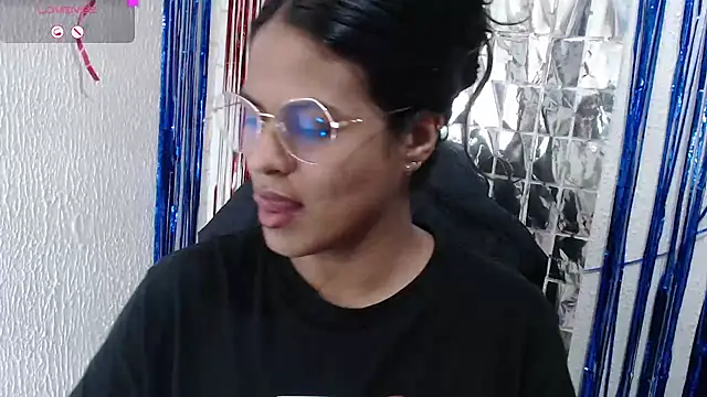 Snapshot of SweetAlmaa chatting on 16, 9, 2025 SweetAlmaa online show from 16, 9, 2025