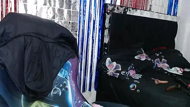 Snapshot of SweetAlmaa chatting on 25, 9, 2025 SweetAlmaa online show from 25, 9, 2025
