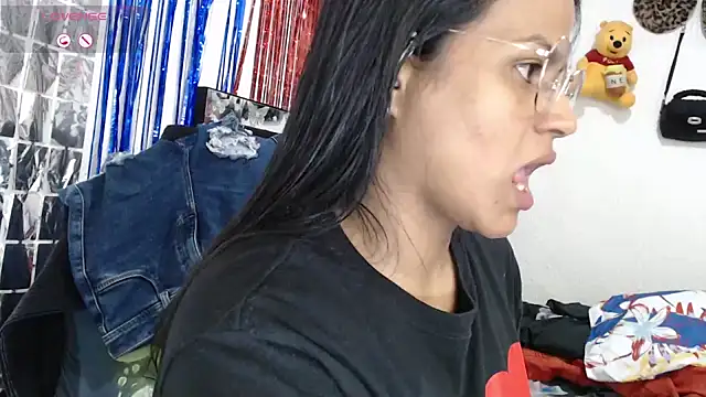 SweetAlmaa online show from 16, 10, 2025