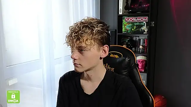 Keytaro online show from 12, 10, 2025