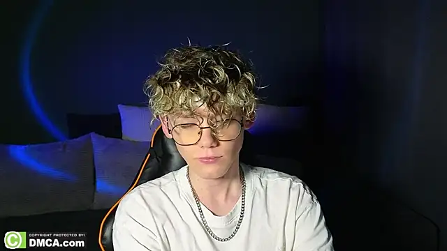 Snapshot of Keytaro chatting on 7, 3, 2026 Keytaro online show from 7, 3, 2026