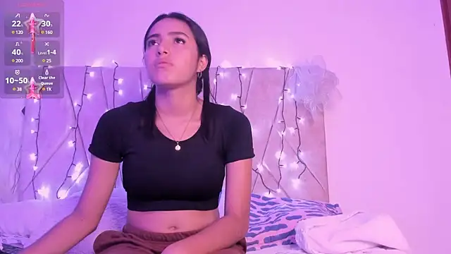 Snapshot of Kaela18 chatting on 7, 12, 2024 Kaela18 online show from 7, 12, 2024