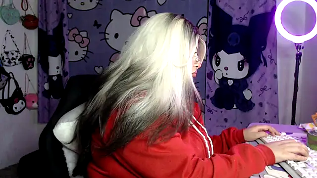 lussyevans24 online show from 2, 4, 2026