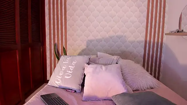 Snapshot of PamelaReall chatting on 7, 8, 2026 PamelaReall online show from 7, 8, 2026