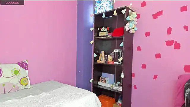 Snapshot of kittyzenn chatting on 16, 1, 2025 kittyzenn online show from 16, 1, 2025