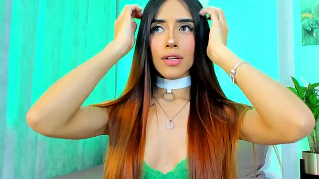 StormiRusso online show from 24, 1, 2025