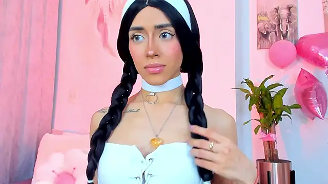 StormiRusso online show from 1, 3, 2025