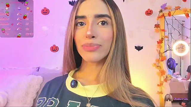 StormiRusso online show from 30, 10, 2025