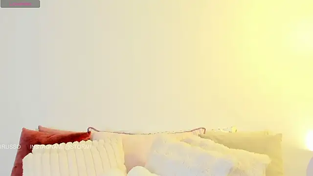 StormiRusso online show from 2, 3, 2026