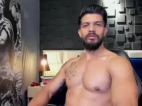 DannSaenz online show from 24, 1, 2025