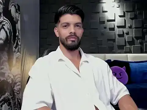 DannSaenz online show from 27, 1, 2025