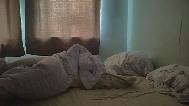 Diamond Tyler online show from 16, 9, 2025