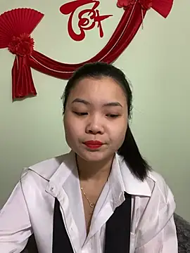 Maeve2k5 online show from 13, 1, 2025