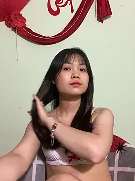 Maeve2k5 online show from 16, 3, 2025