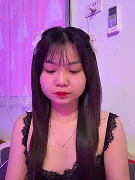 Maeve2k5 online show from 31, 10, 2025